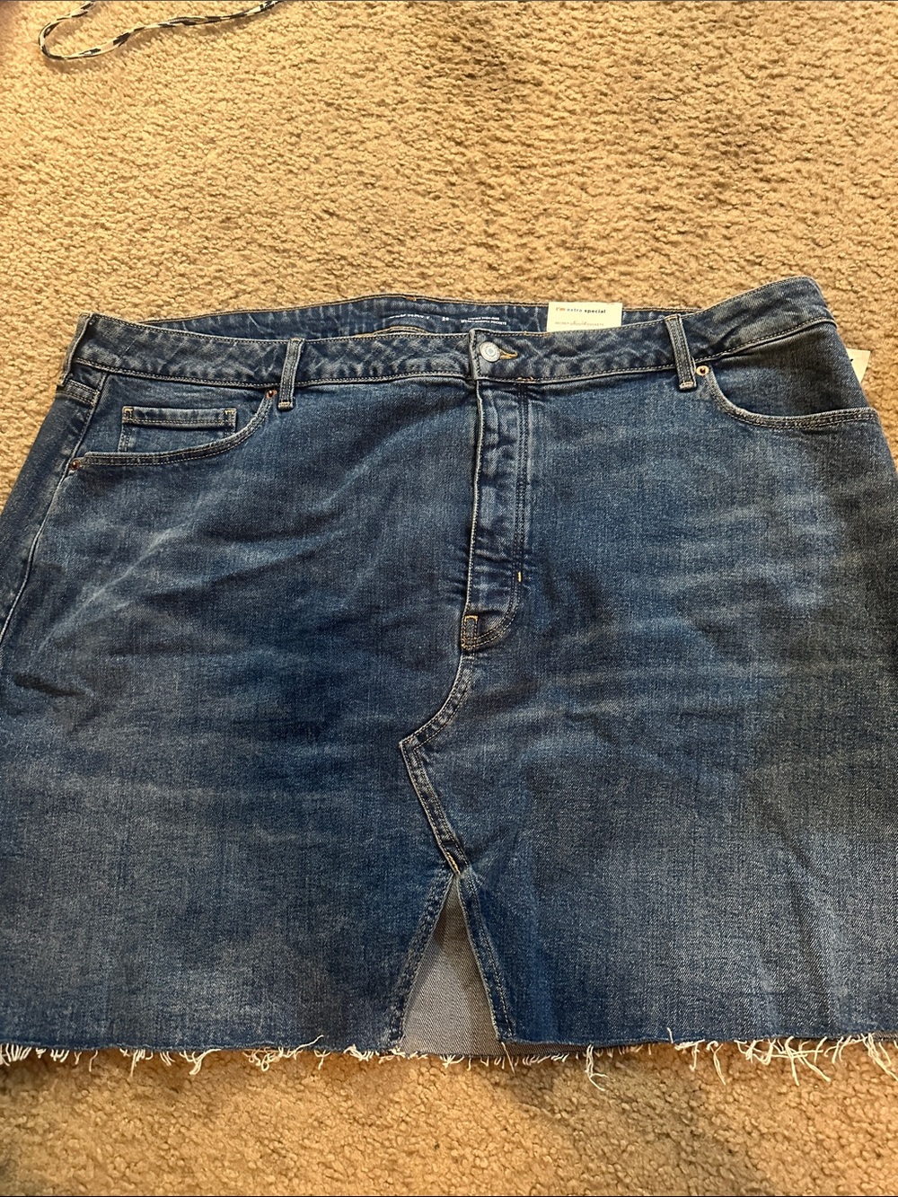 Old Navy Dark Blue Denim Skirt New w/Tags Button fly Front Size 26 High Rise